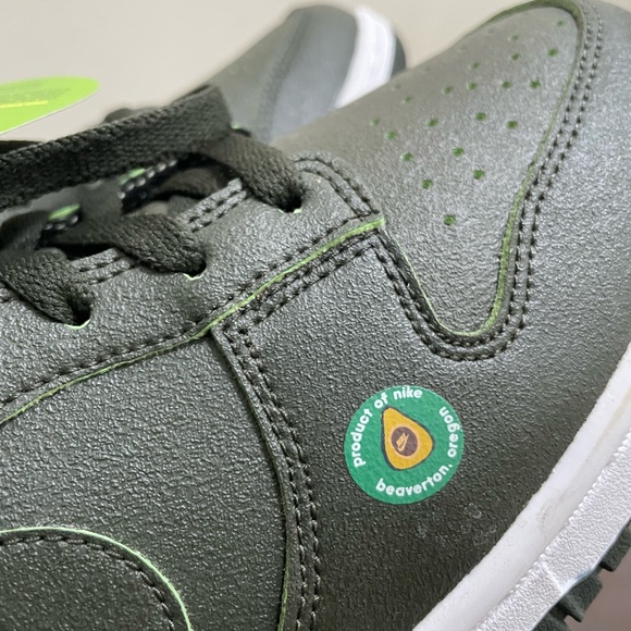 Nike Avocado 🥑 dunks - Picture 6 of 6